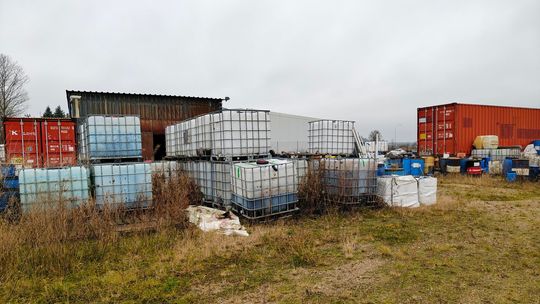 Usunięto nielegalne składowisko odpadów w Kokoszkach. Miasto kosztowało to 1,1 mln zł