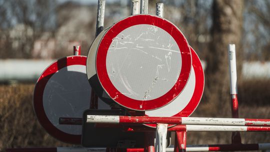 Utrudnienia na Trasie Sucharskiego w Gdańsku. Nocne zwężenie do jednego pasa
