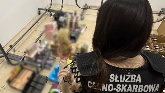 W butiku w Kwidzynie znaleźli podróbki perfum. Zabezpieczono towar wart 65 tys. zł