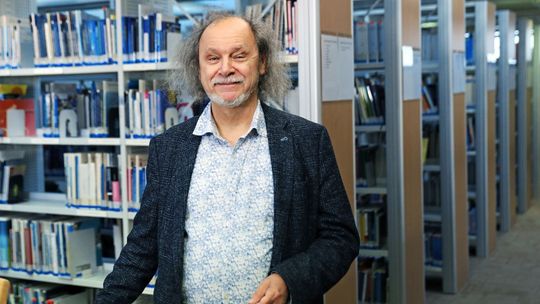 W czym nam zagraża AI? Eksperci opowiedzą o sztucznej inteligencji