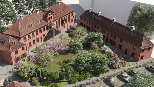 odrestaurowany zespół dawnego sierocińca przy ulicy Sierocej 6-8 w Gdańsku, nowa siedziba Domu Literatury