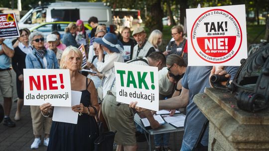 protest przeciwników edukacji zdrowotnej w Gdańsku