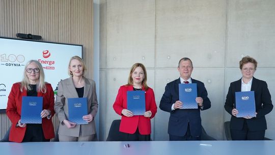 Centrum Samorządowej Transformacji Energetycznej, podpisanie umowy, Gdynia