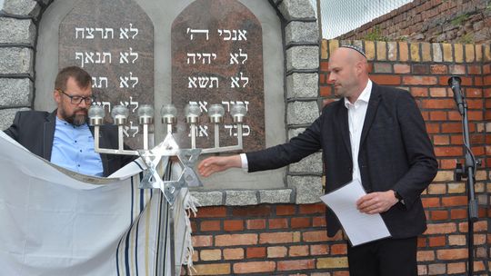 pomnik Żydów w Gniewie