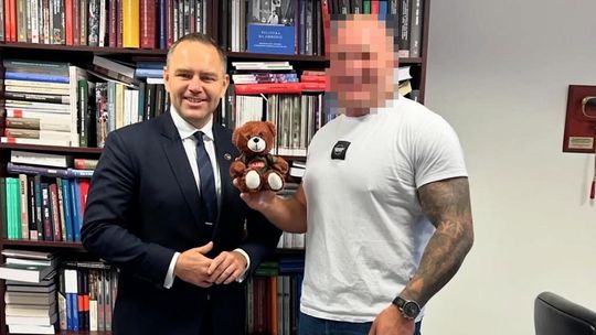 Wielki Bu zatrzymany w Hamburgu. Rzecznik prezydenta o jego reakcji na zatrzymanie