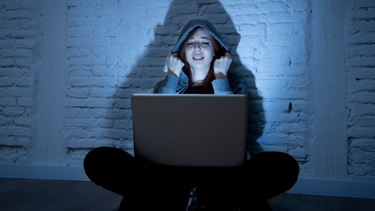 Wirtualne wyzwanie na śmierć. „Z bólem obserwuję, jak codziennie giną dzieci”