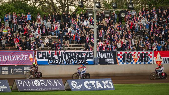 Żużlowcy sprawili awansem kibicom Wybrzeża sporo radości
