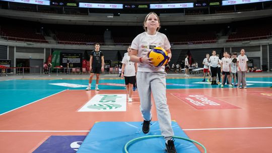 Lekcja Siatkówki z Energą Treflem Gdańsk w Ergo Arenie. Wielka sportowa zabawa dla uczniów