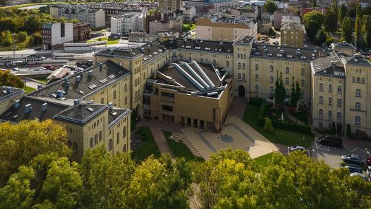 Wykładowca chce pół miliona od Akademii Muzycznej za niesłuszne zwolnienie z pracy