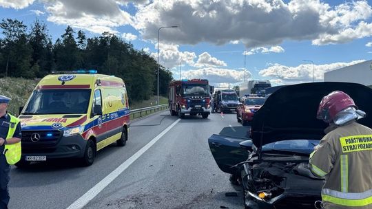 Wypadek trzech samochodów na Trasie Kaszubskiej. Są utrudnienia!