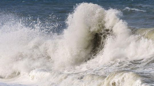 Wypadek podczas regat w Gdyni! Złamany maszt i przewrócony jacht, zawody przerwane