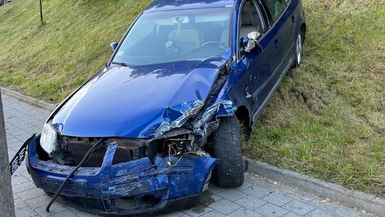 wypadek na skrzyżowaniu ulic Wielkopolskiej i Łowickiej w Gdyni