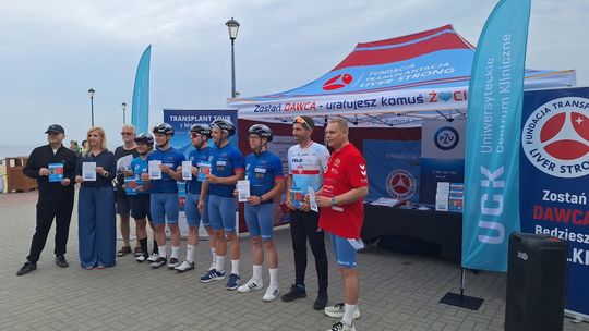 Z nad morza w Tatry. Pacjenci po przeszczepach ruszyli rowerami w ekstremalny rajd przez Polskę