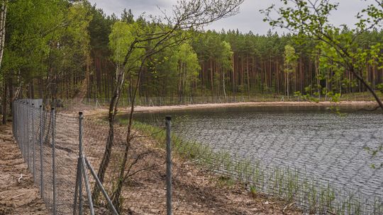 Za ogrodzenie jeziora Wielkie Oczko mogą grozić nawet dwa lata więzienia?