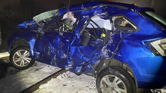 śmiertetelny wypadek na przejeździe kolejowym w Mezowie