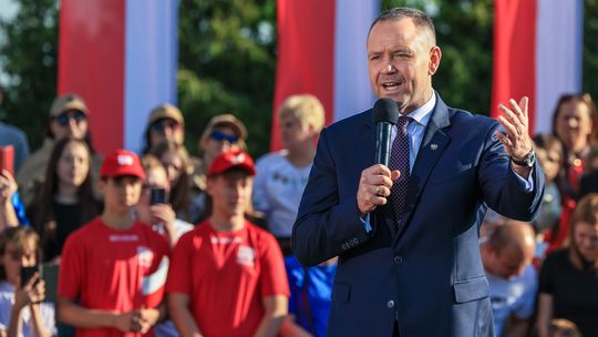 Zarzuty dla członków komisji wyborczej w Gdańsku. Przypisali głosy Nawrockiemu