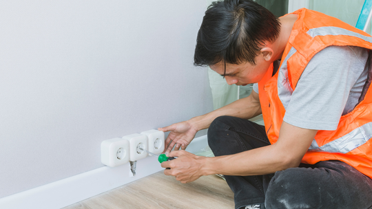 Zamrożonymi cenami energii będziemy cieszyli się dłużej