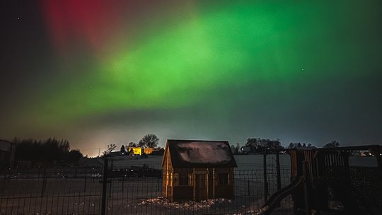 zorza polarna w Pępowie