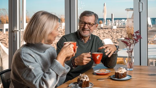 Zwiedzaj Sopot z kawą w ręku. Kawiarnie i muzea szykują promocje i rabaty