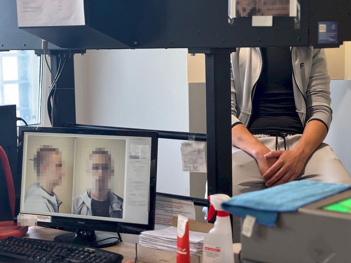 Słupsk: Strzelał z wiatrówki do przystanków i samochodu. Wpadł przez monitoring Słupsk: Strzelał z wiatrówki do przystanków i samochodu. Wpadł przez monitoring