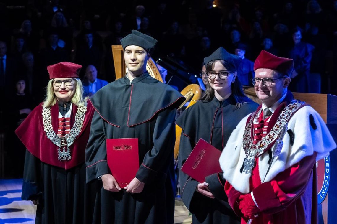 80. urodziny Gdańskiego Uniwersytetu Medycznego. Pomost pokoleń i całoroczne świętowanie 80-lecie Gdańskiego Uniwersytetu Medycznego
