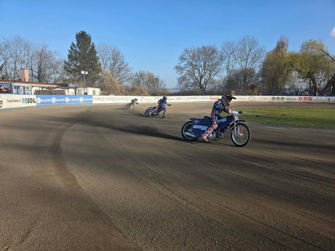 To największa szkółka żużlowa w Polsce. Akademia Sportu Wybrzeże zaprasza dzieci