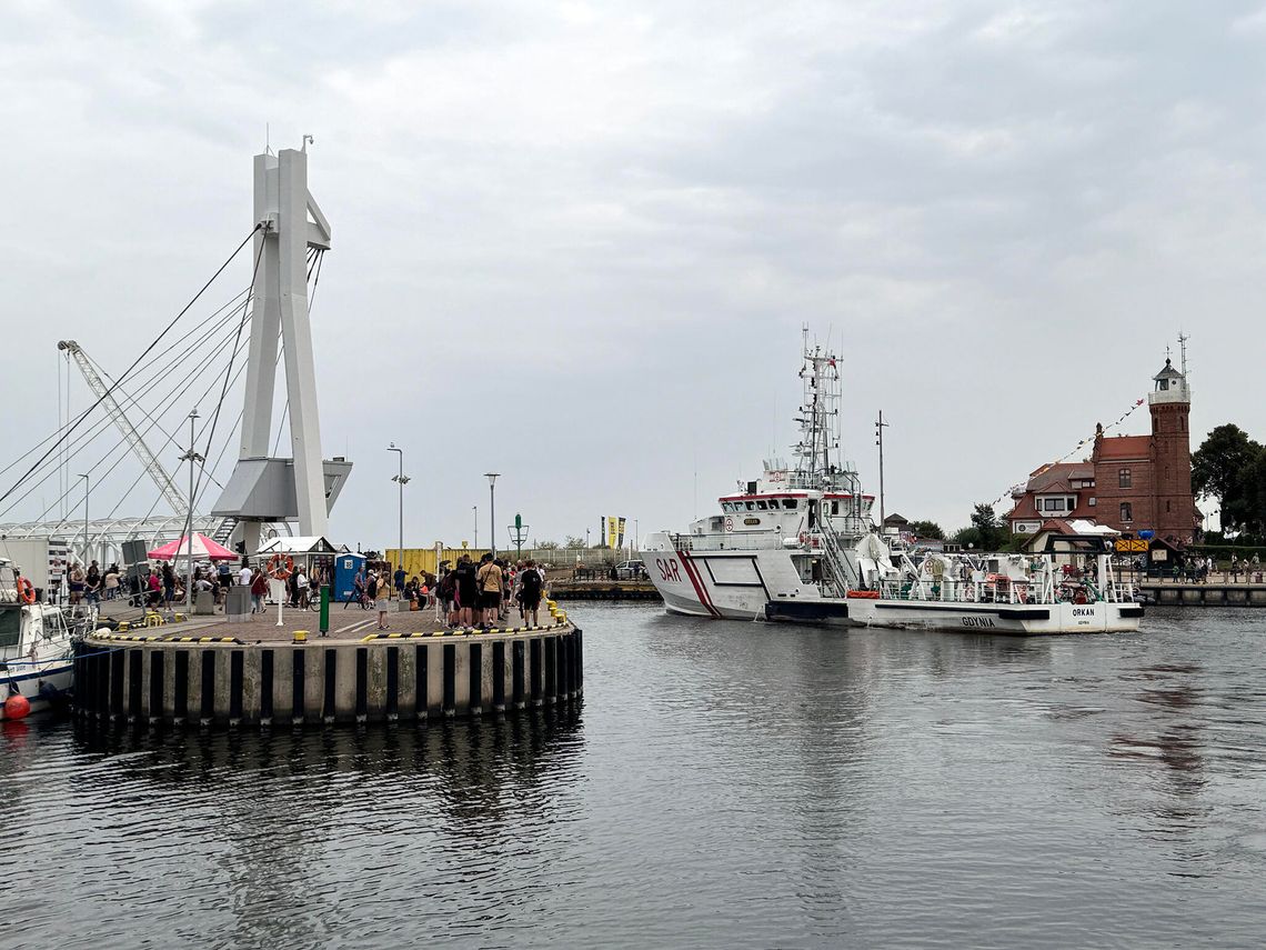 Akcja ratownicza na Bałtyku! Ze statku offshore ewakuowano marynarza statek ratowniczy „Orkan”, Ustka 2026