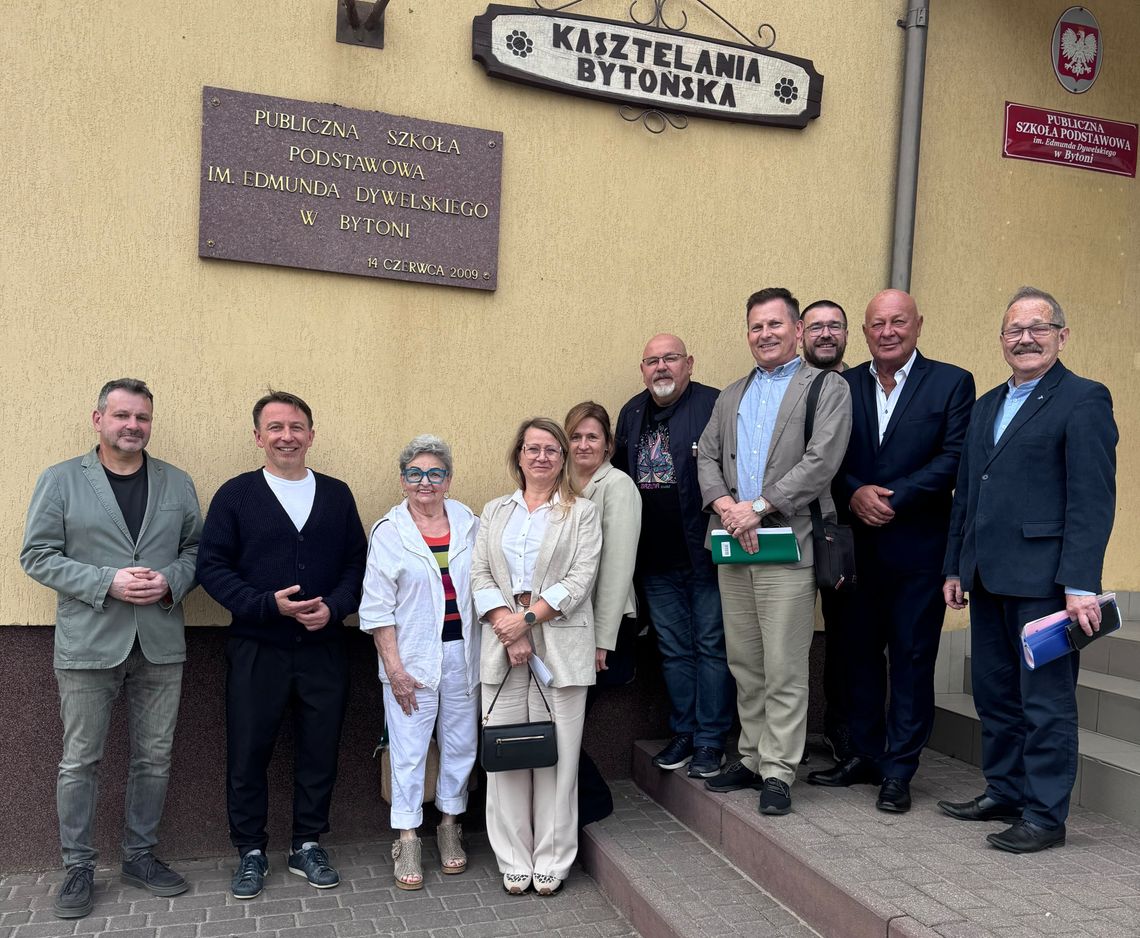 Robią wielkie rzeczy dla Kociewia. Oto nominowani do tytułów Ambasadora i Perełki Ambasadorzy i Perełki Kociewia 2026. Znamy listę nominowanych