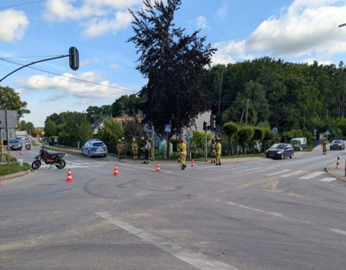 Spowodował wypadek w Pępowie i uciekł. 21-letni kierowca trafił do aresztu Spowodował wypadek w Pępowie i uciekł. 21-letni kierowca trafił do aresztu