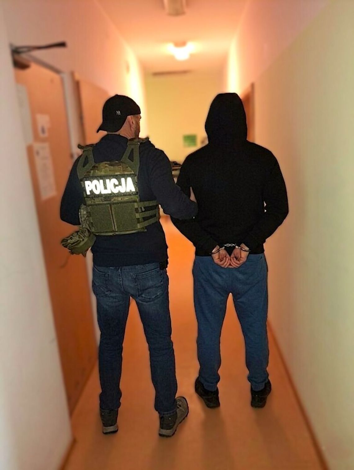 Nękał, nachodził i groził, że ich zabije. 42-letni stalker zatrzymany