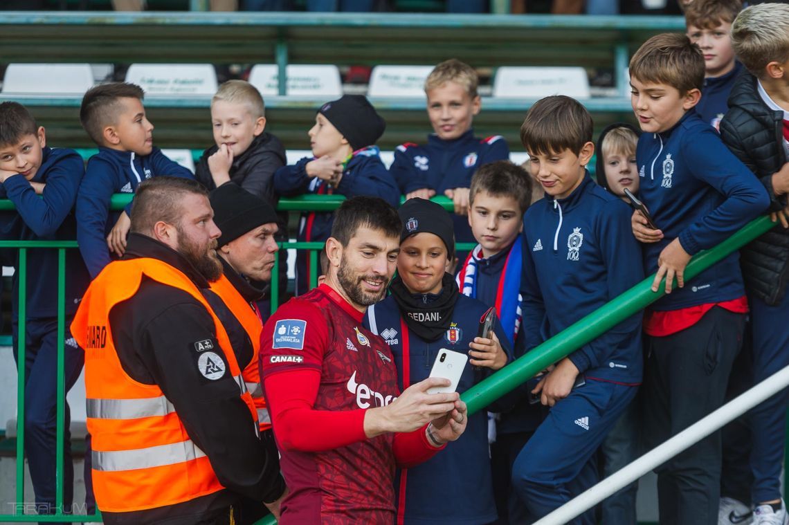 Arka Gdynia i Lechia Gdańsk w 1. lidze. Ale jak grać, gdy nie ma kim?