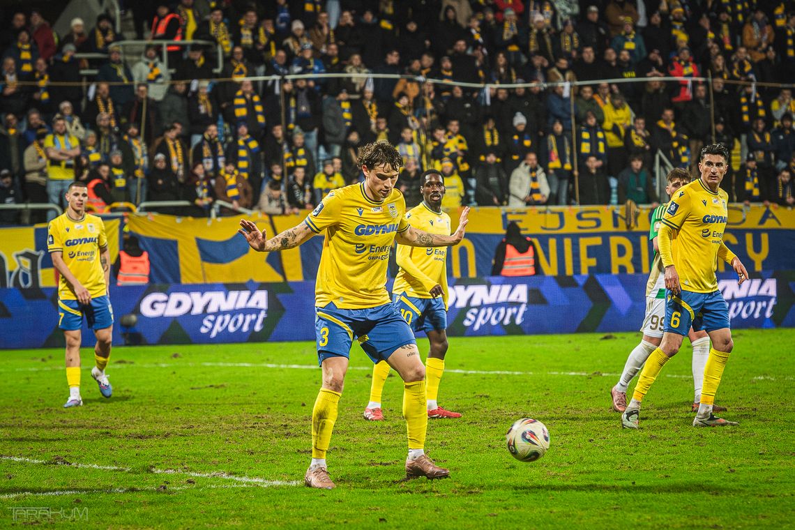 Arka Gdynia, Lech Poznań i Cracovia w Sejmie. Posłowie powołali zespół parlamentarny