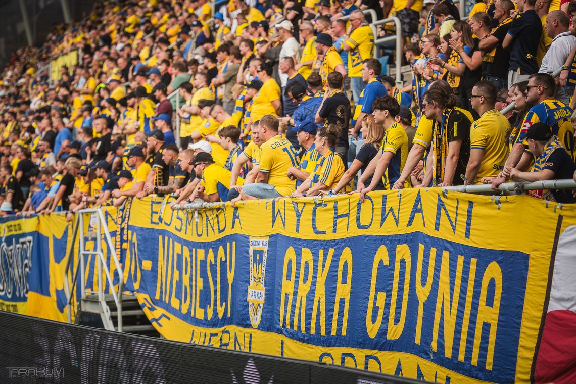 Arka Gdynia rozgromiła Stal Rzeszów. Hat-trick Gutkovskisa! Arka Gdynia rozgromiła Stal Rzeszów. Hat-trick Gutkovskisa!