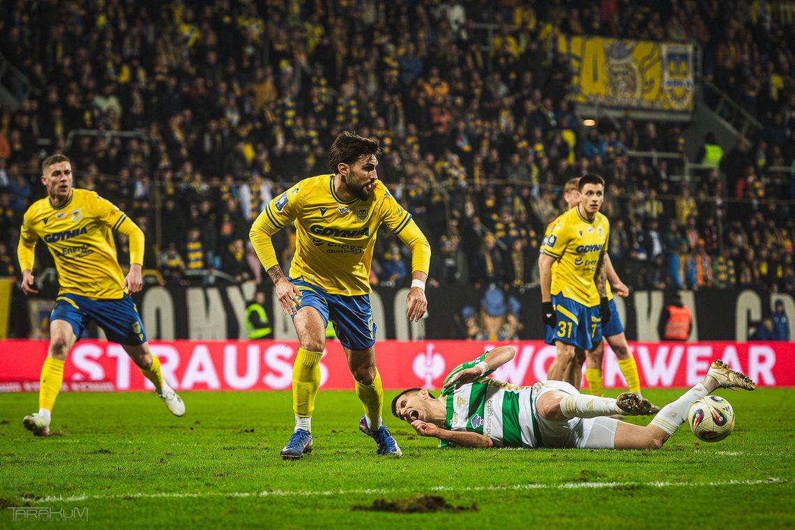 Arka Gdynia rozbiła Wisłę Płock! Trzy gole i pierwsza wygrana na wyjeździe