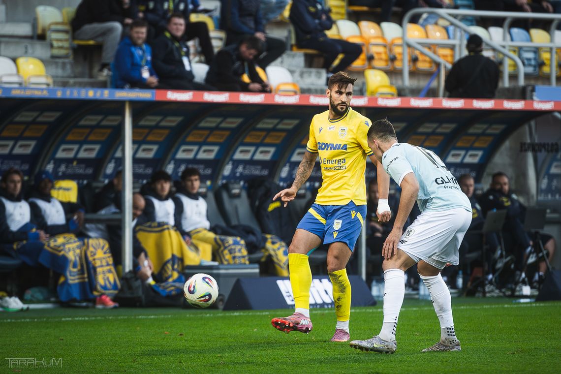Arka wysoko przegrywa w Gdyni z Rakowem