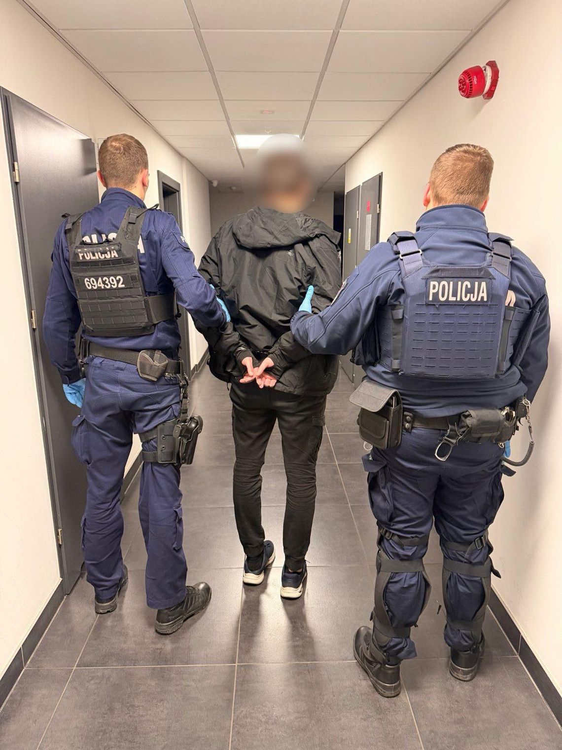 Atak nożownika w centrum Gdańska! Mężczyzna ugodzony nożem