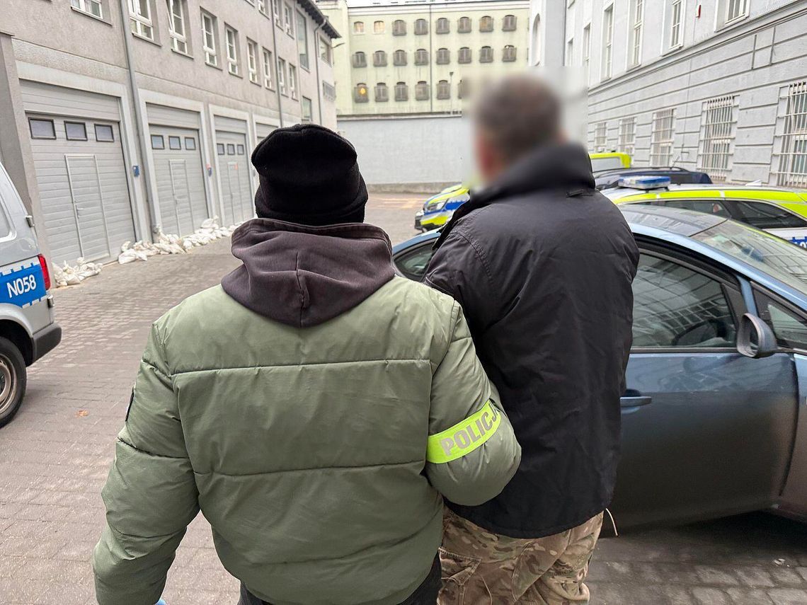 Awantura w sklepie w Gdańsku. Nie sprzedali mu alkoholu, więc wyciągnął nóż