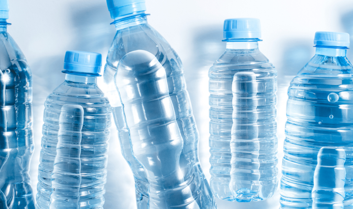 Awarie, kolejki i bony zamiast gotówki. Polacy krytycznie o systemie kaucyjnym