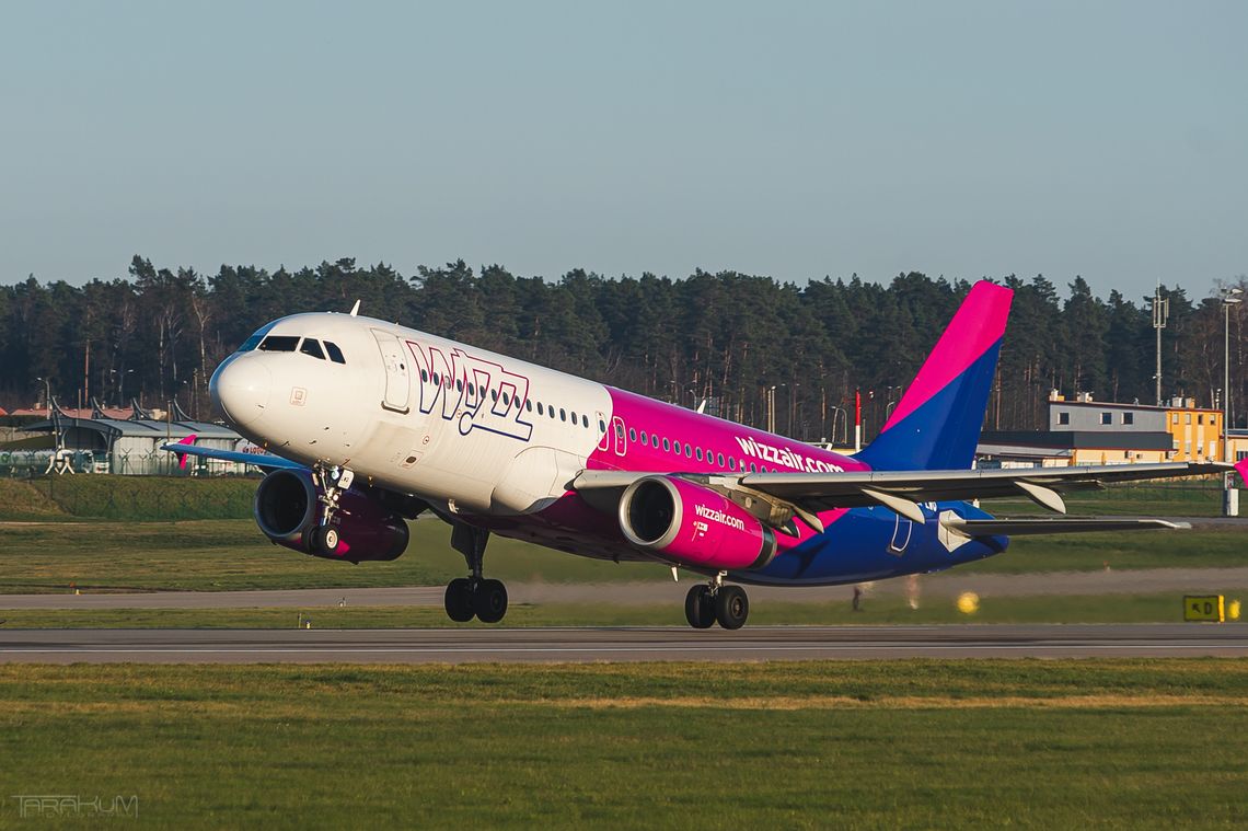 samolot, Wizz Air, lotnisko w Gdańsku