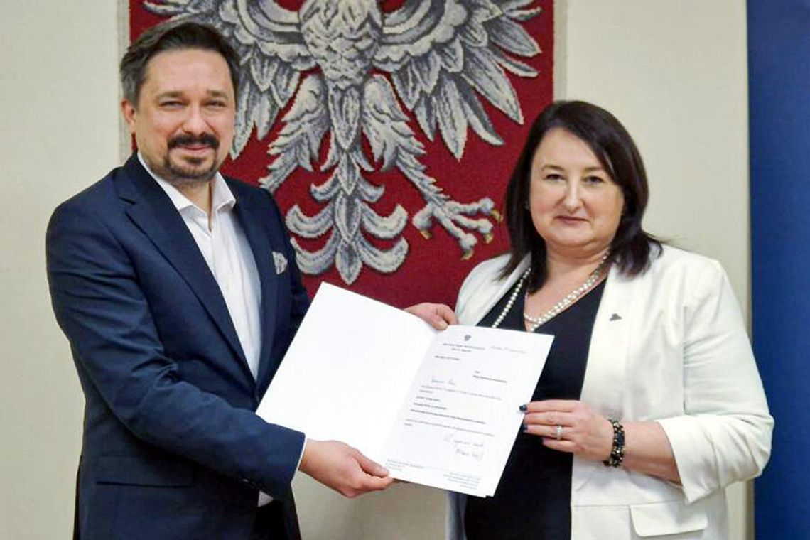 Beata Tarnawska-Domalewska pełnomocnikiem Rzecznika Praw Obywatelskich w Gdańsku, wręczenie nminacji