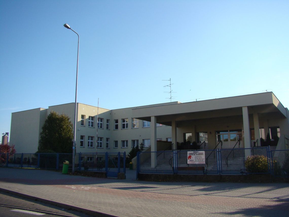 Bezpieczna „Ósemka”. W SP nr 8 w Chojnicach powstaje nowoczesny schron Szkoła Podstawowa nr 8, Chojnice