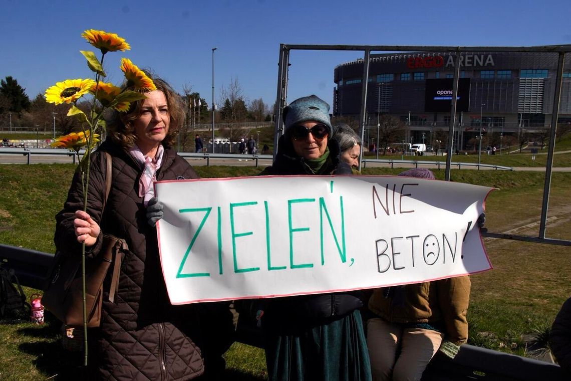protest pod Ergo Areną w obronie terenów zielonych, Sopot 2026