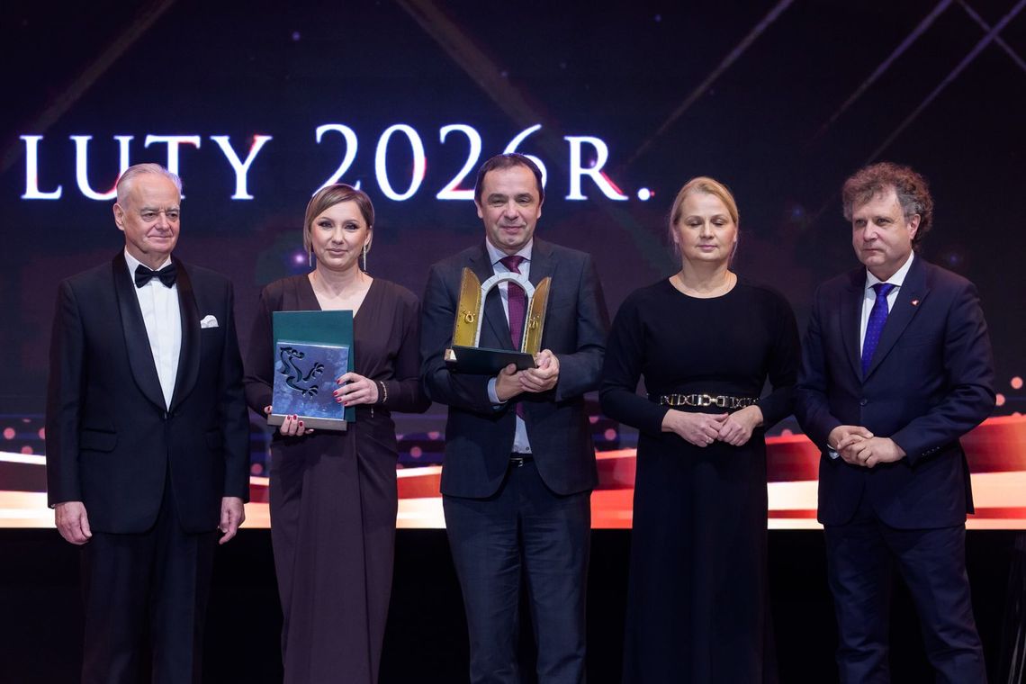 Brama do przyszłości stoi w Rumi