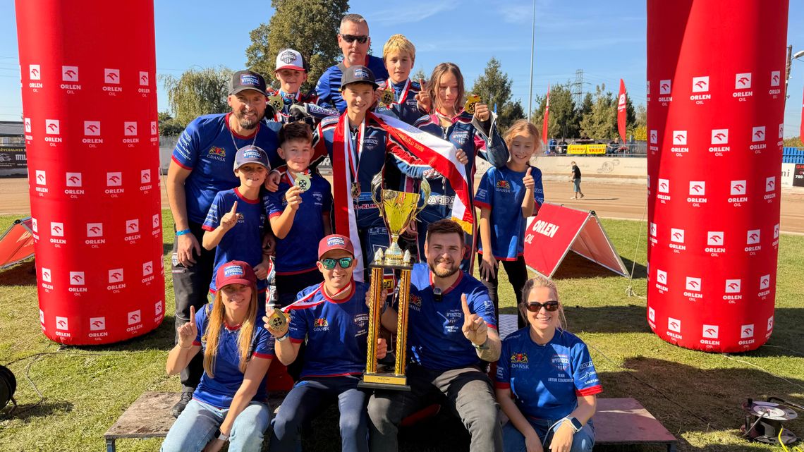 Brawa dla mini-żużlowców Akademii Sportu Wybrzeże Gdańsk