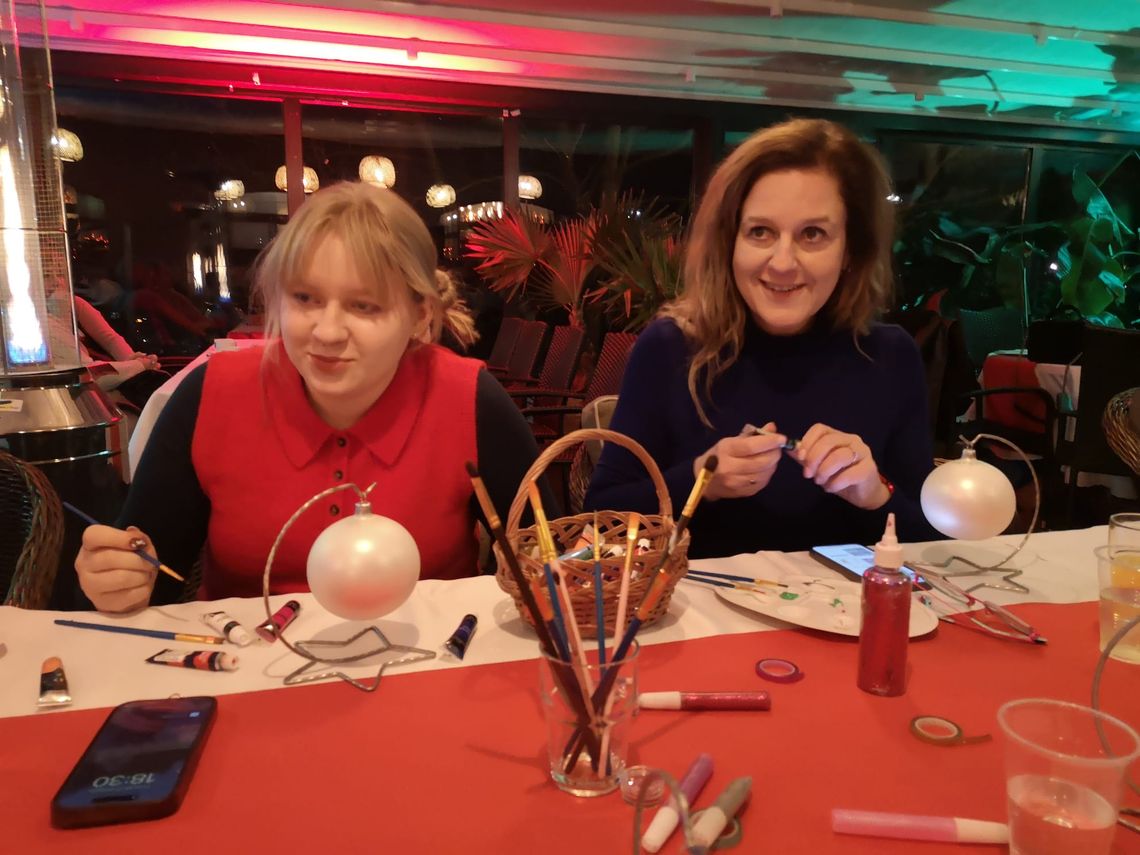 Charytatywne aukcje bombek dla Pomorskiego Hospicjum dla Dzieci. Licytacje już od 1 grudnia! Charytatywne aukcje bombek dla Pomorskiego Hospicjum dla Dzieci. Licytacje już od 1 grudnia!