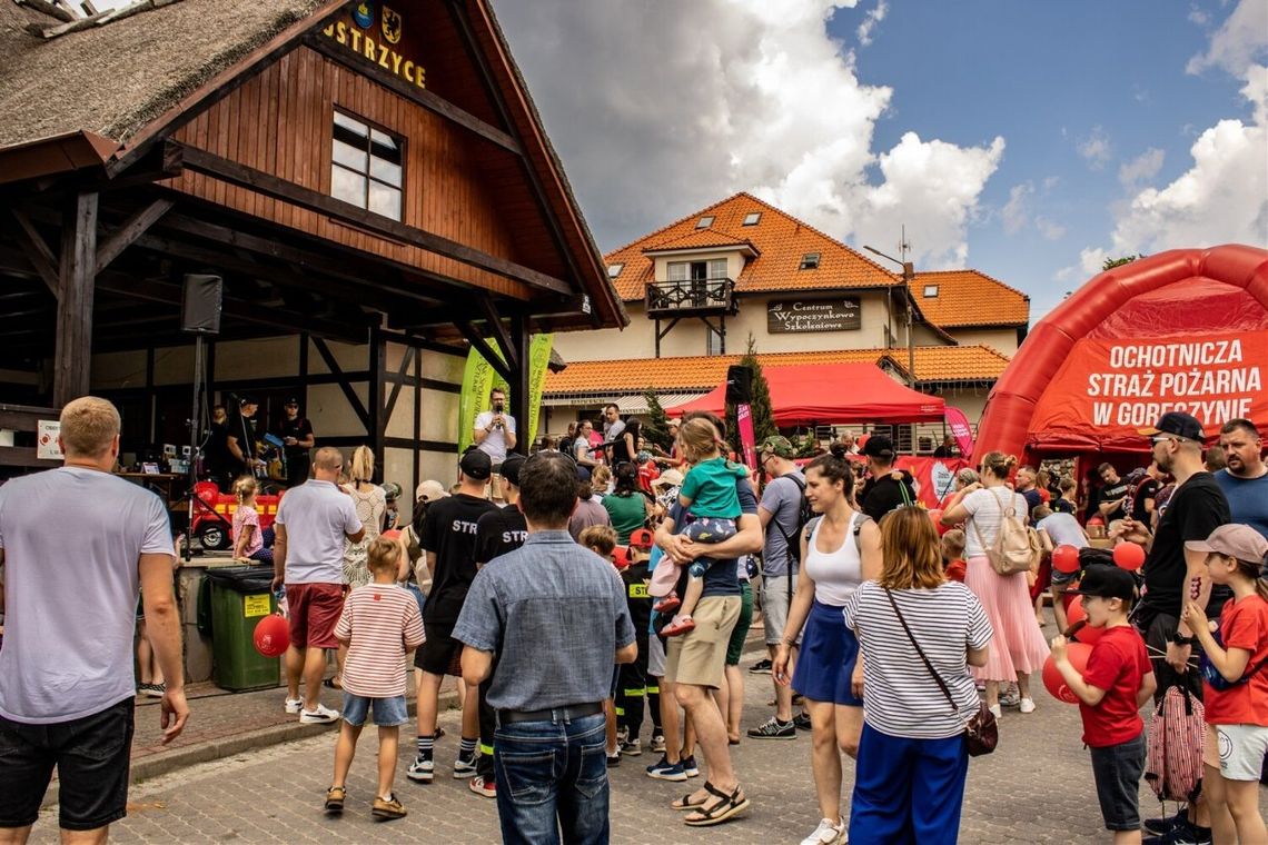 Co roku zjeżdżają tu tłumy dzieci! Ostrzyce zapraszają na Dzień Małego Strażaka
