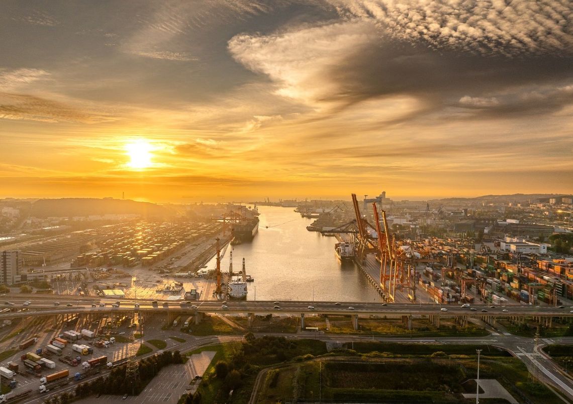 Czy miasto w sąsiedztwie infrastruktury portowej jest bezpieczne? Czy miasto w sąsiedztwie infrastruktury portowej jest bezpieczne?