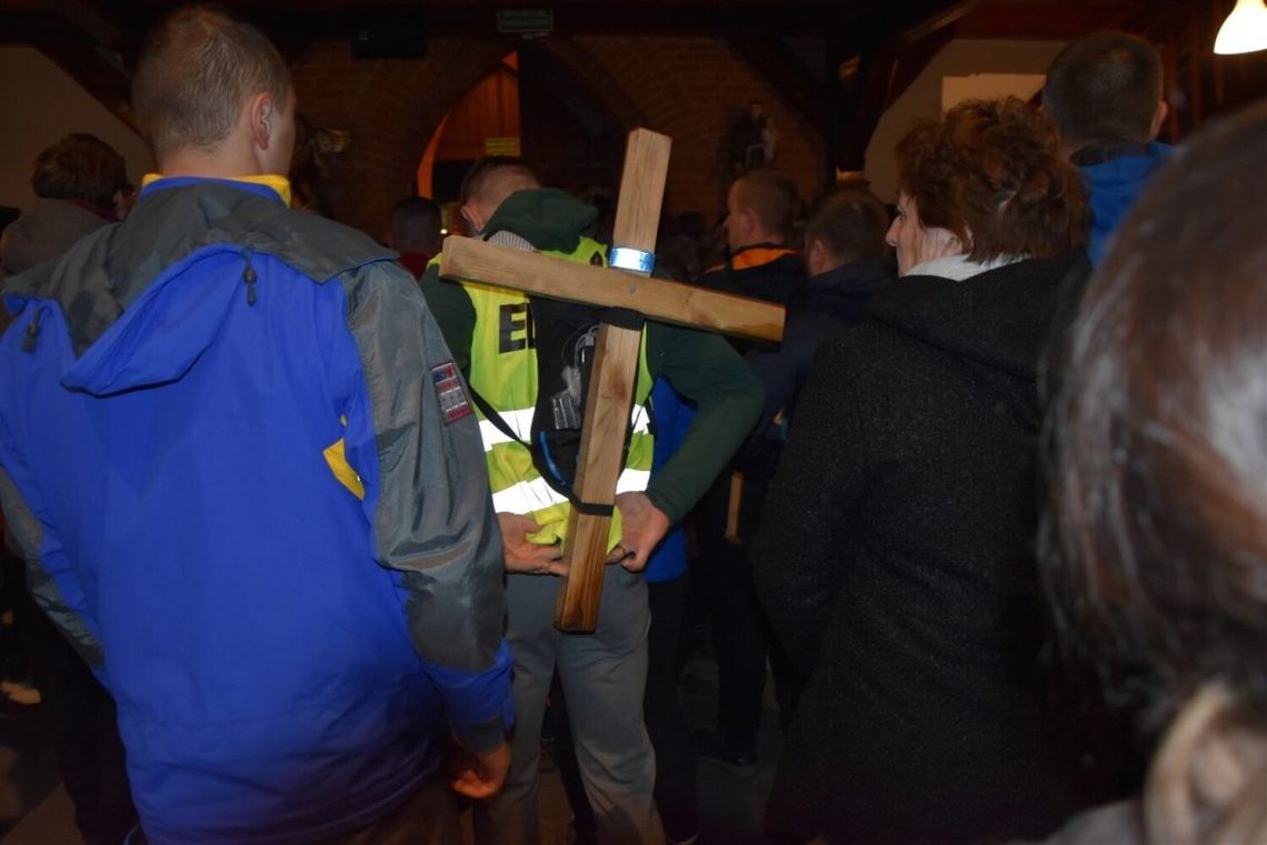 Ekstremalna Droga Krzyżowa 2026 na Kaszubach. Wierni przejdą nocą nawet 40 km