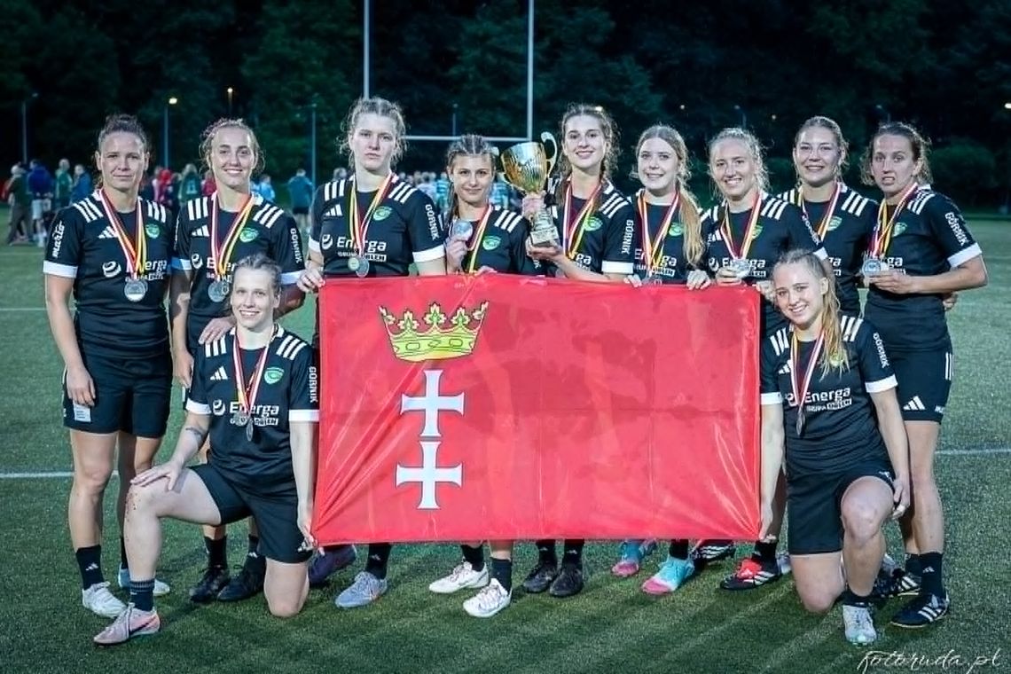 Energa Biało-Zielone Ladies Gdańsk ze srebrnym medalem mistrzostw Polski Energa Biało-Zielone Ladies Gdańsk ze srebrnym medalem mistrzostw Polski