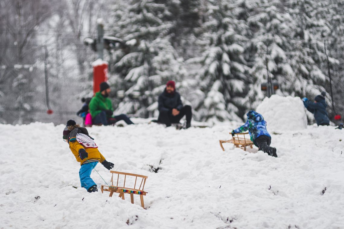 Ferie zimowe 2026. Ile trzeba zapłacić za zimowisko? Przedział cenowy jest duży